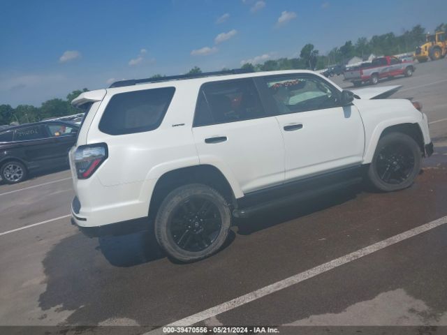 JTEJU5JR2M5854253 Toyota 4runner Nightshade Special Edition