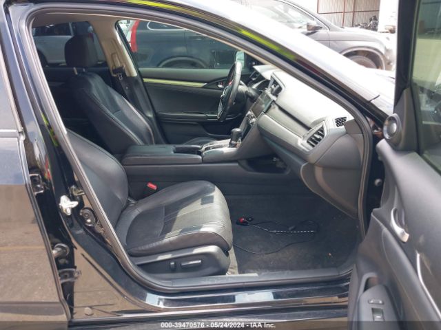 19XFC1F9XGE021758 Honda Civic Touring