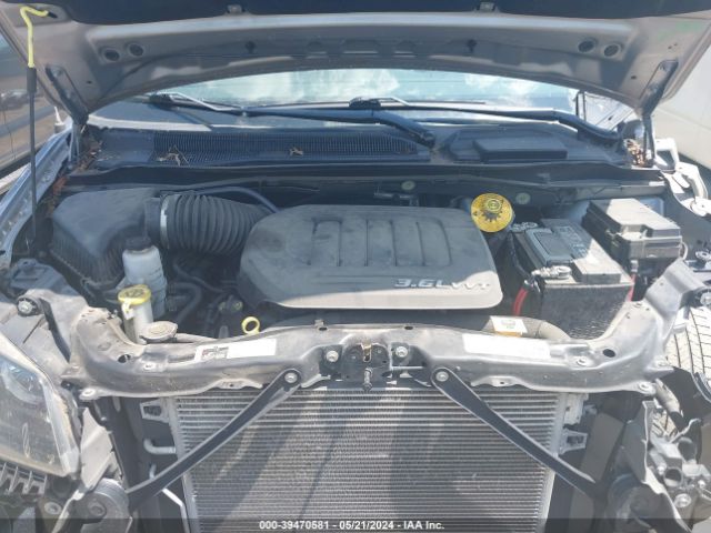 2C4RDGBGXFR703067 Dodge Grand Caravan Se Plus