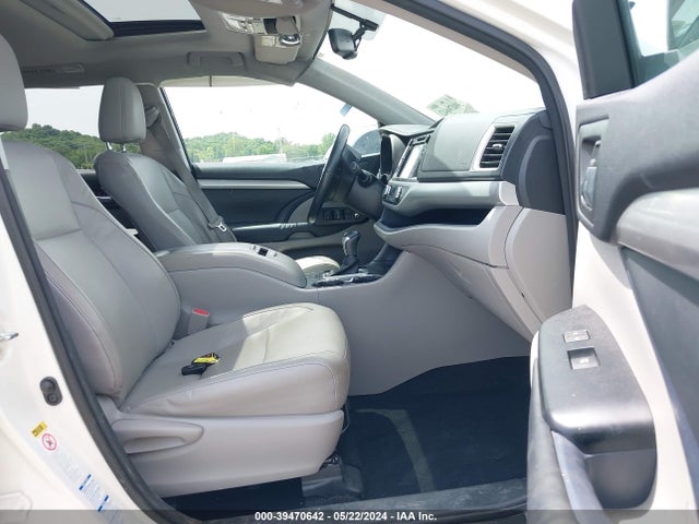 Toyota Highlander Xle V6 2015 5TDJKRFH2FS073490 Image 5
