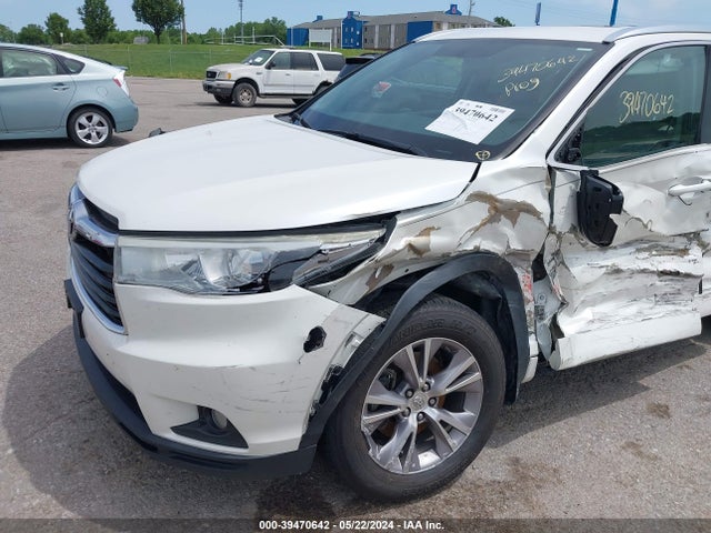 Toyota Highlander Xle V6 2015 5TDJKRFH2FS073490 Image 6