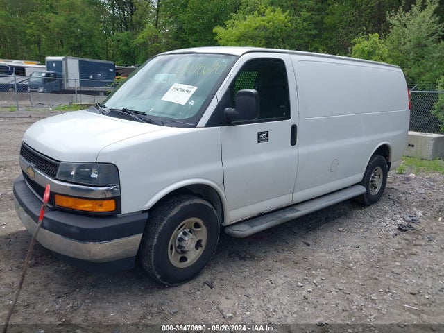 Chevrolet Express 2500 Work Van 2019 1GCWGAFG1K1209888 Image 2