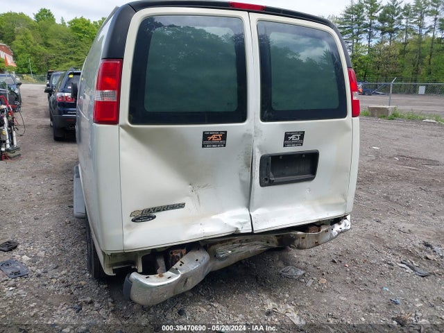 Chevrolet Express 2500 Work Van 2019 1GCWGAFG1K1209888 Image 6