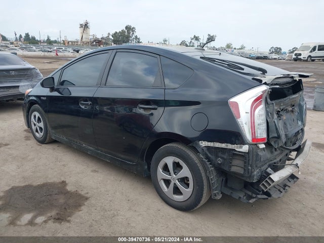 Toyota Prius Three 2015 JTDKN3DU9F1902559 Image 3