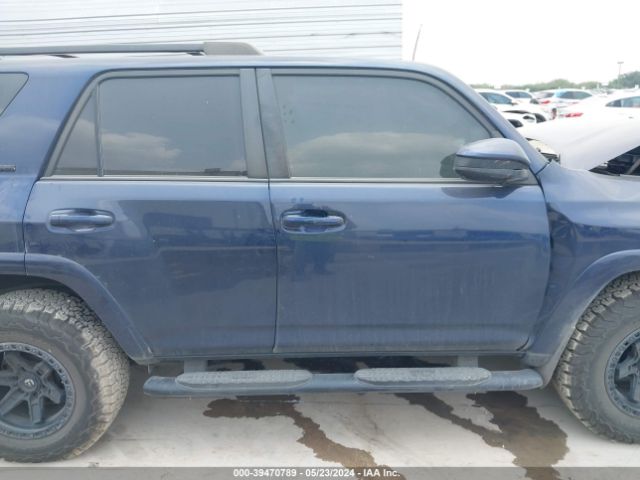 JTEZU5JR7L5218557 Toyota 4RUNNER SR5
