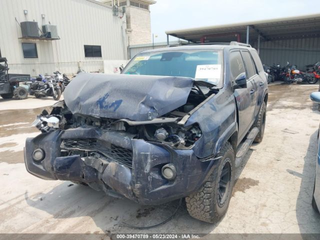 JTEZU5JR7L5218557 Toyota 4RUNNER SR5