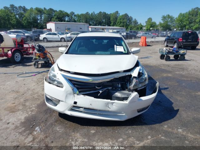1N4AL3AP5FC165192 Nissan Altima 2.5 S