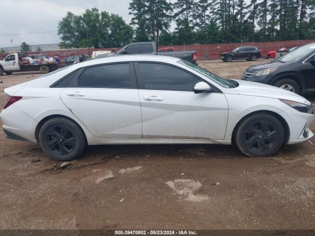 5NPLS4AG8MH005904 Hyundai ELANTRA SEL