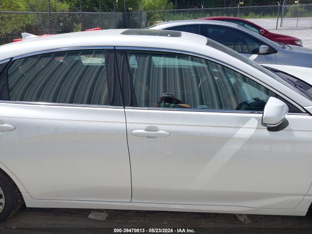 Toyota AVALON LIMITED 2022 4T1CZ1FB2NU071424 Image 13