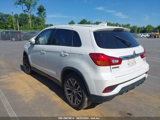 JA4AP3AUXJU005682 Mitsubishi Outlander Sport 2.0 Es