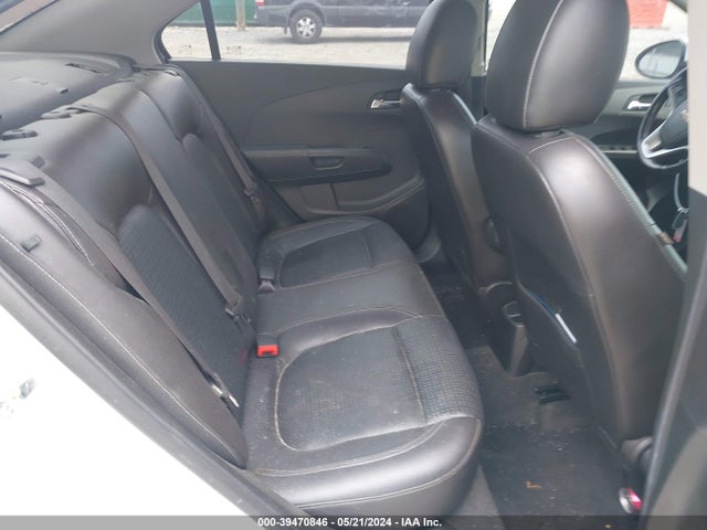 Chevrolet Sonic Premier Auto 2017 1G1JF5SB2H4117980 Image 8
