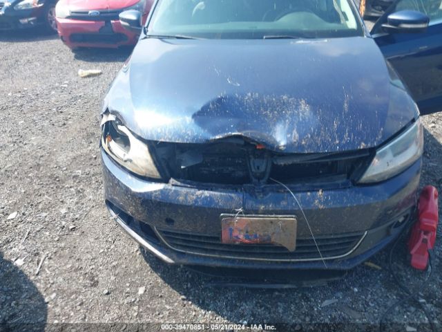 3VW3L7AJ6EM381648 Volkswagen Jetta 2.0l Tdi