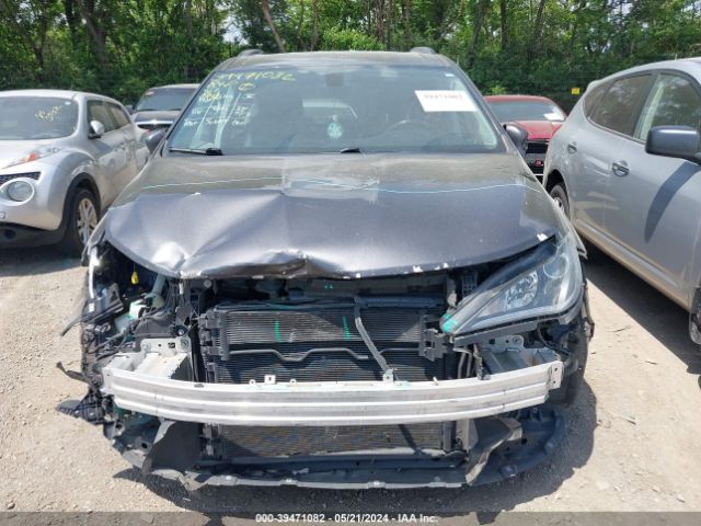 2C4RC1BG2HR660492 Chrysler Pacifica Touring-l