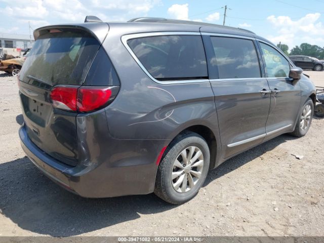 2C4RC1BG2HR660492 Chrysler Pacifica Touring-l