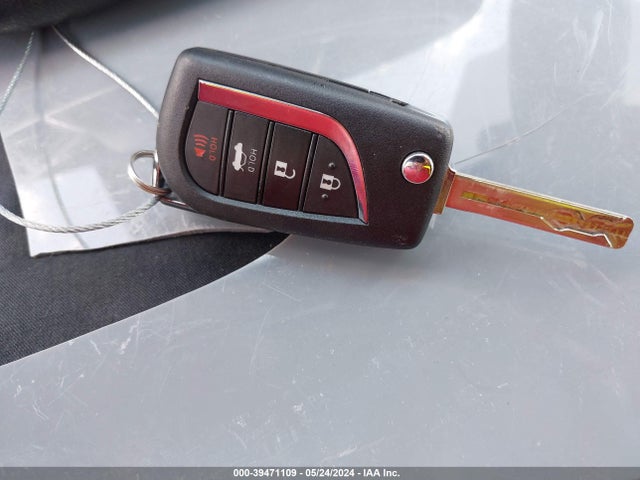 Toyota CAMRY LE 2024 4T1C11AK0RU198709 Image 11