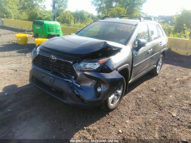 Toyota Rav4 Xle 2021 2T3P1RFV9MC183209 Image 2