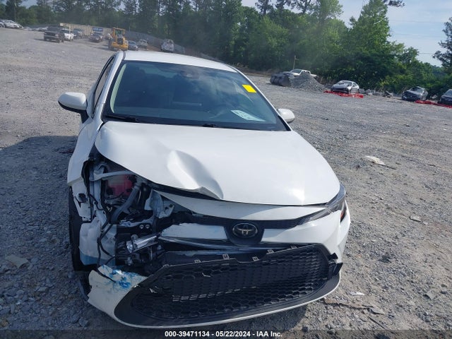 Toyota COROLLA LE 2022 JTDEPMAE1N3021531 Image 12