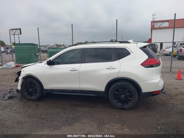 Nissan ROGUE SV 2017 5N1AT2MT8HC840609 Image 14