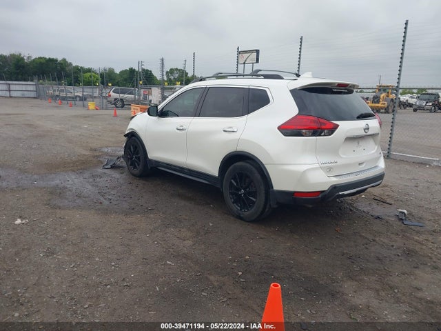 Nissan ROGUE SV 2017 5N1AT2MT8HC840609 Image 3
