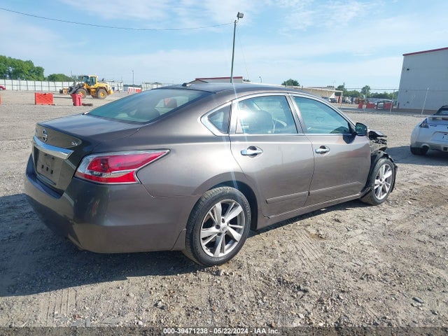 Nissan Altima 2.5 Sv 2015 1N4AL3AP5FC225083 Image 4