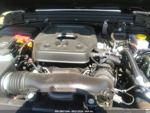 1C4HJXDN8LW162782 Jeep Wrangler Unlimited Sport Altitude 4x4