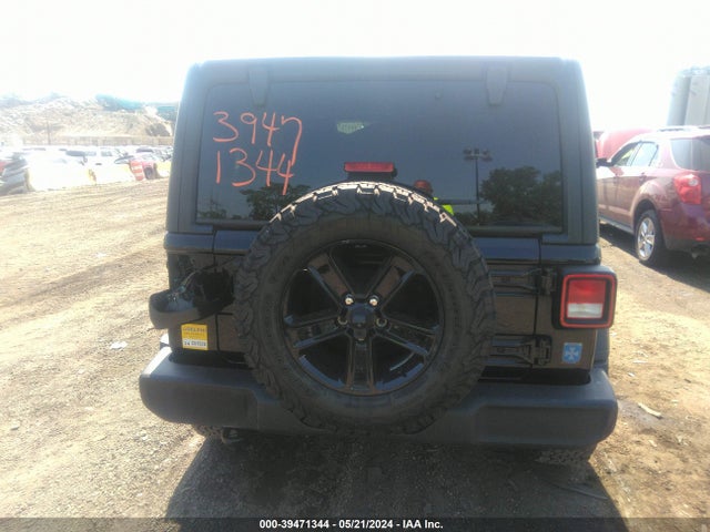 1C4HJXDN8LW162782 Jeep Wrangler Unlimited Sport Altitude 4x4