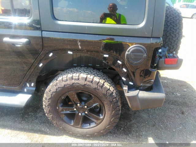1C4HJXDN8LW162782 Jeep Wrangler Unlimited Sport Altitude 4x4