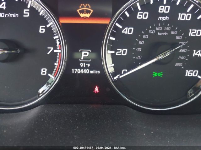 JH4KC1F37EC003330 Acura RLX