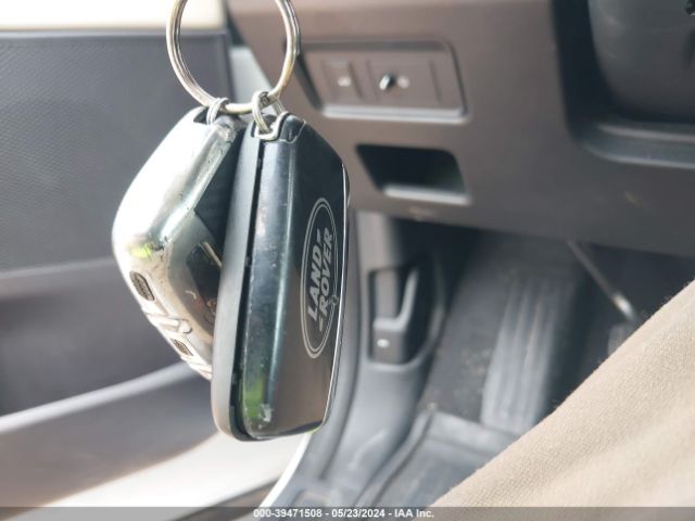 SALRGBBV1HA040593 Land Rover Discovery Se