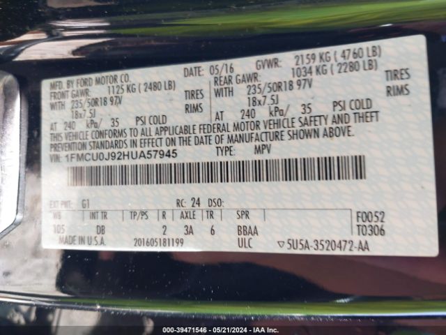 1FMCU0J92HUA57945 Ford Escape Titanium