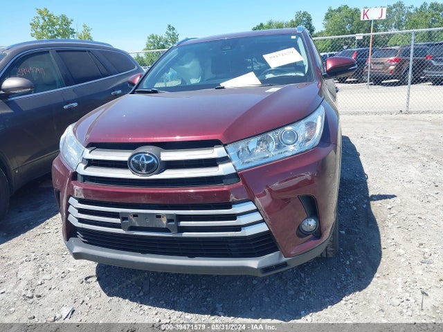 Toyota Highlander Xle 2018 5TDJZRFH1JS900836 Image 12