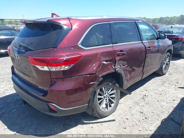 Toyota Highlander Xle 2018 5TDJZRFH1JS900836 Image 4