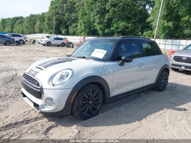 WMWXU3C5XJ2F50369 Mini Hardtop Cooper S