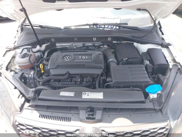 3VW4T7AU1FM095075 Volkswagen Golf Gti 2.0t Se 4-door