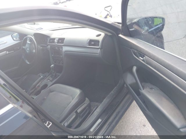 1VWAS7A33FC122288 Volkswagen Passat 1.8t Limited Edition