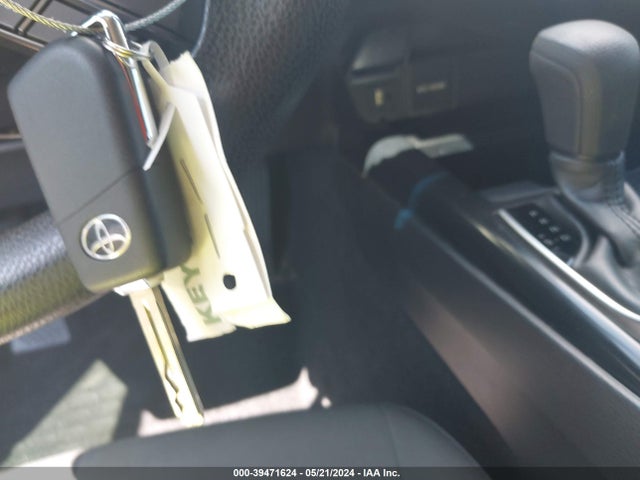 Toyota CAMRY LE 2018 JTNB11HK8J3047144 Image 11
