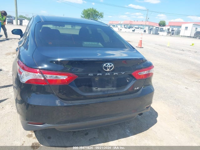 Toyota CAMRY LE 2018 JTNB11HK8J3047144 Image 16