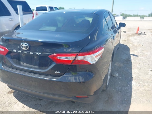 Toyota CAMRY LE 2018 JTNB11HK8J3047144 Image 4