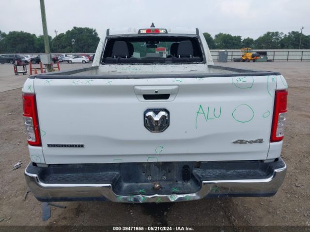 1C6RRFBG6NN279286 RAM 1500 Big Horn Quad Cab 4x4 6'4 Box