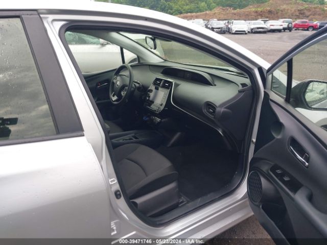 JTDKAMFU7N3160521 Toyota Prius L