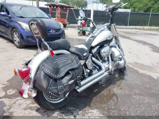 2003 HARLEY-DAVIDSON FLSTCI 1HD1BWB443Y027403 Photo 3