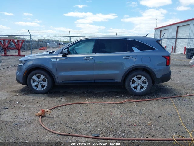 KIA SORENTO LX 2021 5XYRG4LC1MG041673 Image 15