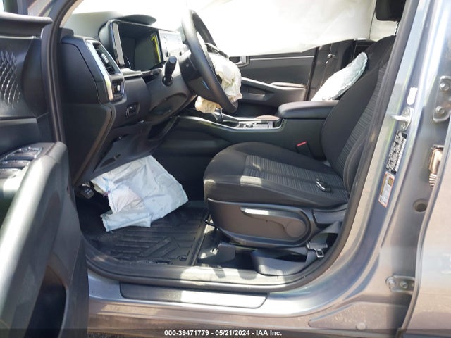 KIA SORENTO LX 2021 5XYRG4LC1MG041673 Image 5