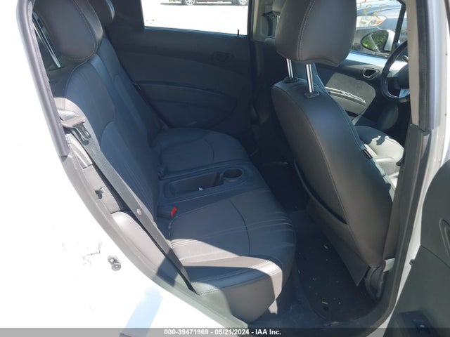 Chevrolet Spark 1lt Auto 2014 KL8CD6S96EC536210 Image 8