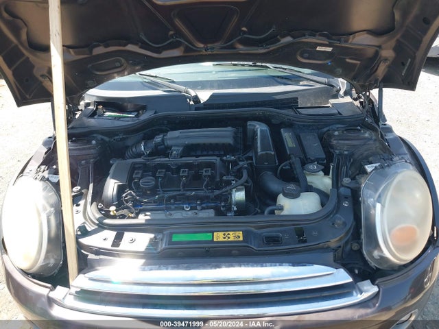 2008 MINI COOPER CLUBMAN WMWML33528TN67920 Photo 9