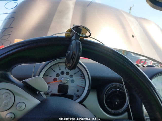 2008 MINI COOPER CLUBMAN WMWML33528TN67920 Photo 10