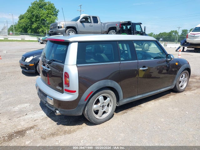 2008 MINI COOPER CLUBMAN WMWML33528TN67920 Photo 3