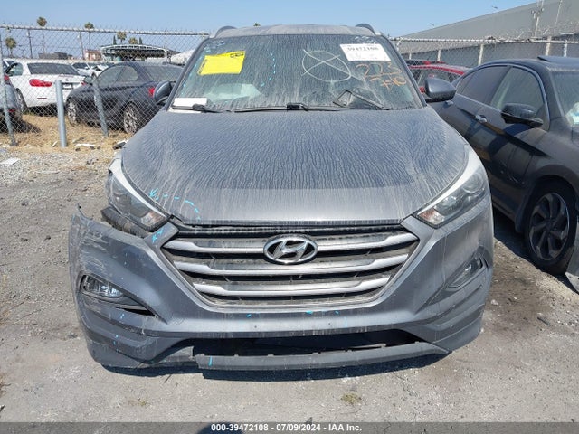 Hyundai TUCSON SEL 2018 KM8J33A48JU790555 Image 12