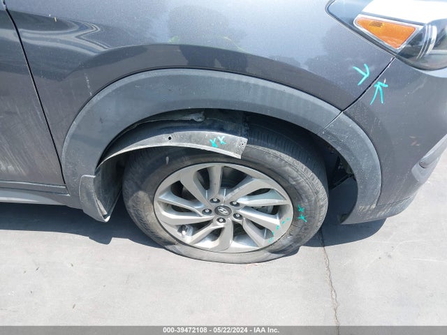 Hyundai TUCSON SEL 2018 KM8J33A48JU790555 Image 17