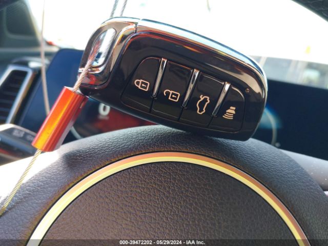 5XYK7CAF0PG056517 KIA Sportage X-pro Prestige
